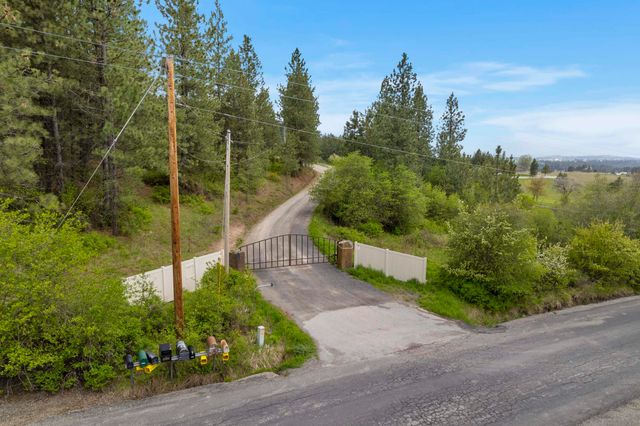 17534 E Off My Ln, Spokane, WA 99217