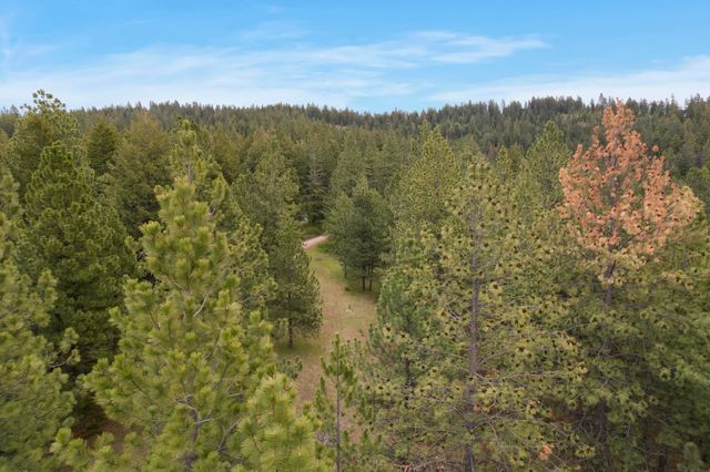 17534 E Off My Ln, Spokane, WA 99217