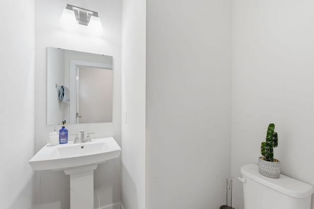 1505 Repton Rd, Smyrna, TN 37167