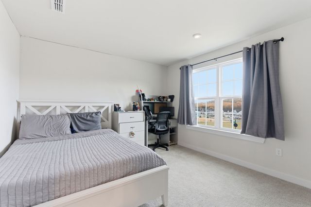 1505 Repton Rd, Smyrna, TN 37167