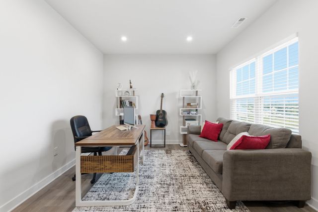 1505 Repton Rd, Smyrna, TN 37167