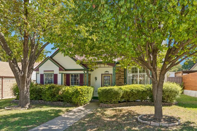 2214 Country Dell Drive, Garland, TX 75040