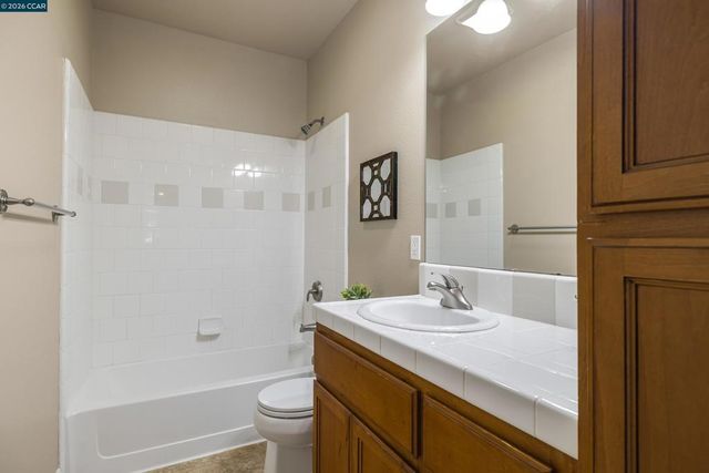 1121 1121 Haven St, Martinez, CA 94553