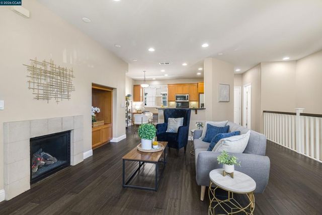 1121 1121 Haven St, Martinez, CA 94553