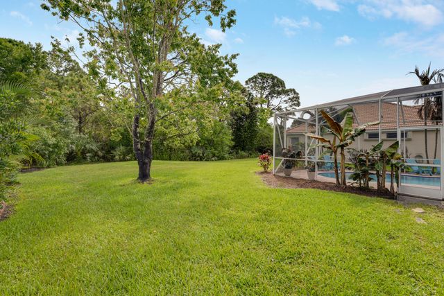 573 SW Saint Kitts Cove, Port St. Lucie, Port St Lucie, FL 34986