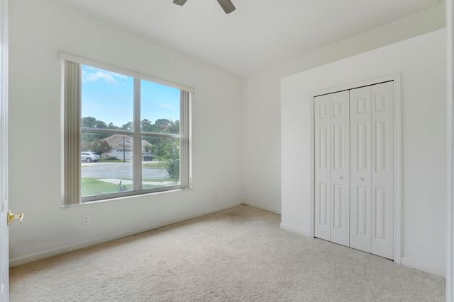 573 SW Saint Kitts Cove, Port St. Lucie, Port St Lucie, FL 34986