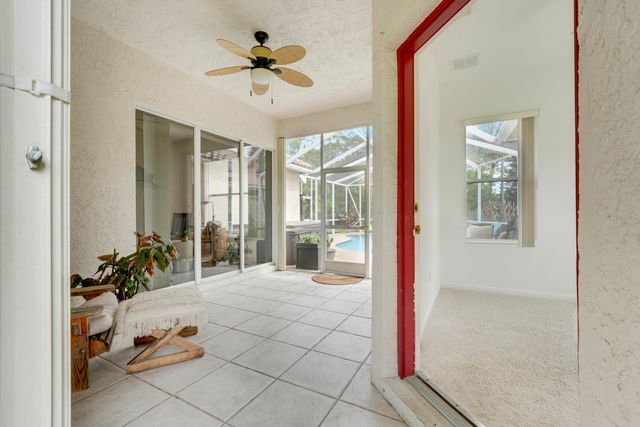 573 SW Saint Kitts Cove, Port St. Lucie, Port St Lucie, FL 34986