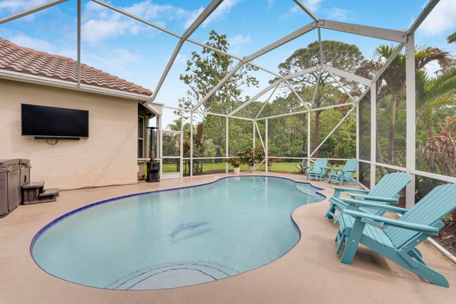 573 SW Saint Kitts Cove, Port St. Lucie, Port St Lucie, FL 34986