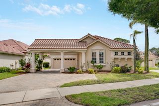 573 SW Saint Kitts Cove, Port St. Lucie, Port St Lucie, FL 34986
