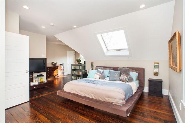 232 Melrose St 2, Newton, MA 02466