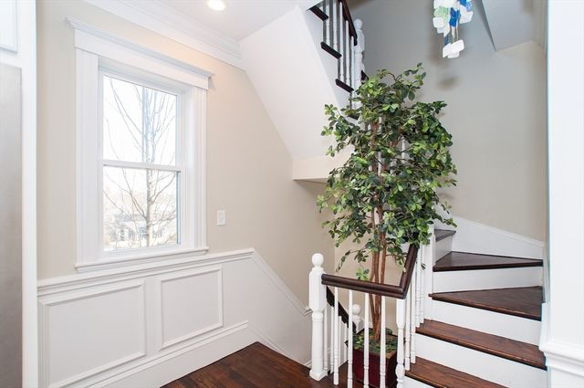 232 Melrose St 2, Newton, MA 02466