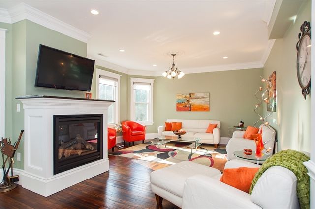 232 Melrose St 2, Newton, MA 02466