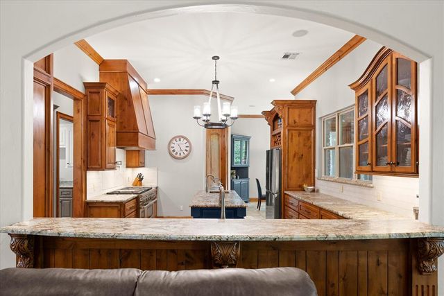 2545 Crestwood Drive, Jones, OK 73049