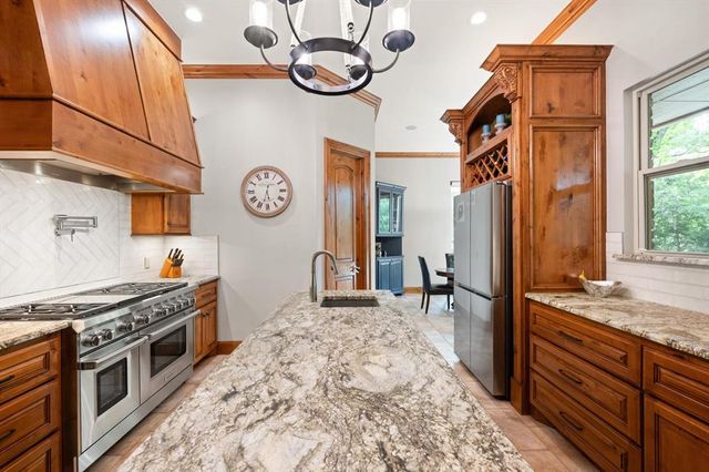 2545 Crestwood Drive, Jones, OK 73049