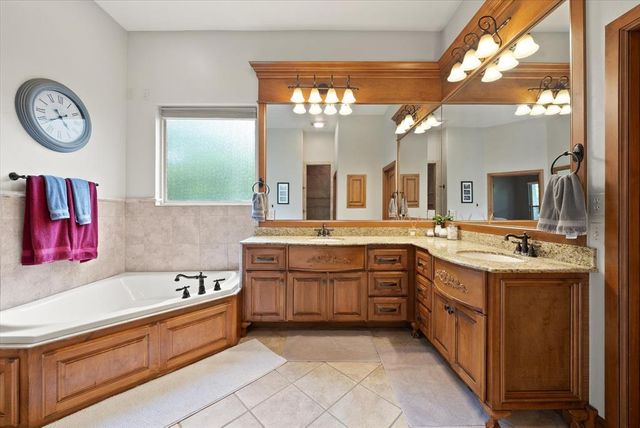 2545 Crestwood Drive, Jones, OK 73049
