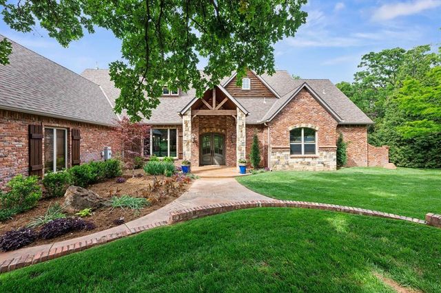 2545 Crestwood Drive, Jones, OK 73049