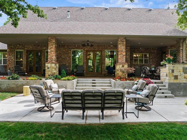 2545 Crestwood Drive, Jones, OK 73049