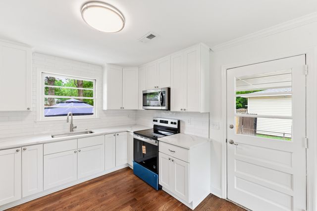 5303 Alvie Street, North Charleston, SC 29418
