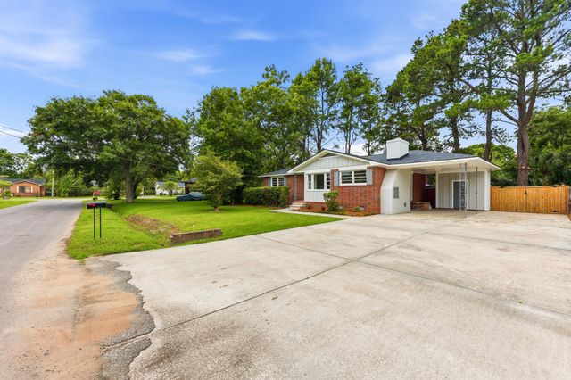5303 Alvie Street, North Charleston, SC 29418