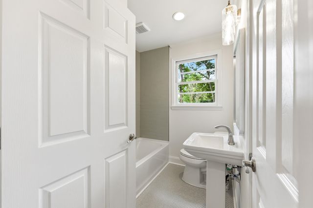 5303 Alvie Street, North Charleston, SC 29418