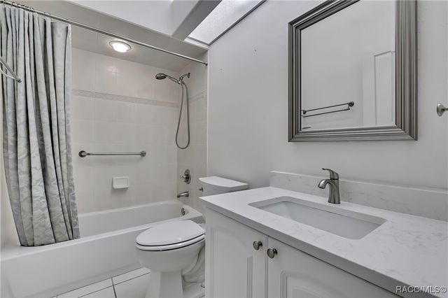 2 Quailwood Path, Homosassa, FL 34446
