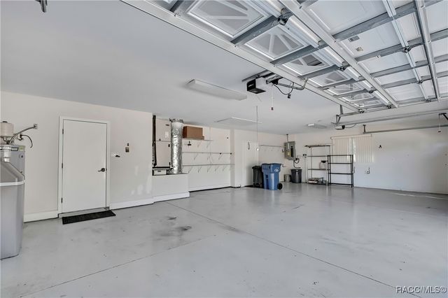 2 Quailwood Path, Homosassa, FL 34446