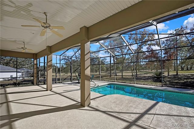2 Quailwood Path, Homosassa, FL 34446