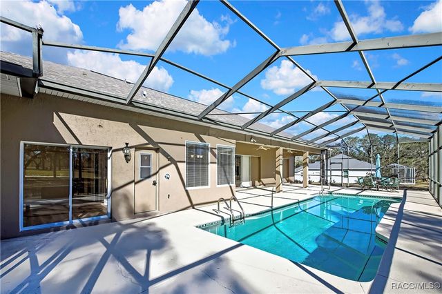 2 Quailwood Path, Homosassa, FL 34446