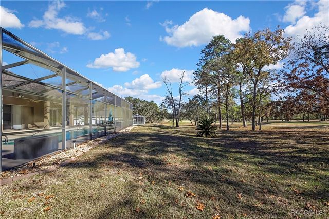 2 Quailwood Path, Homosassa, FL 34446