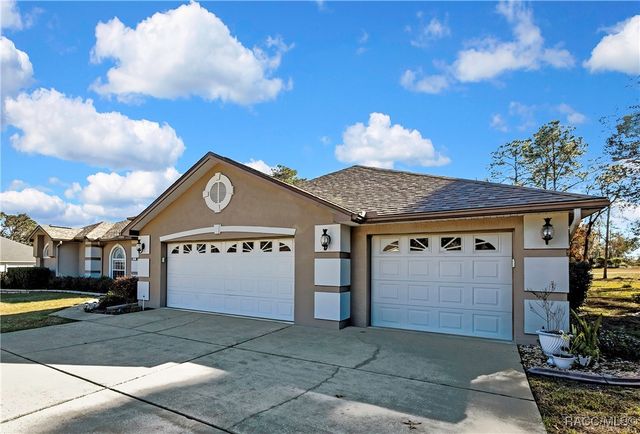 2 Quailwood Path, Homosassa, FL 34446