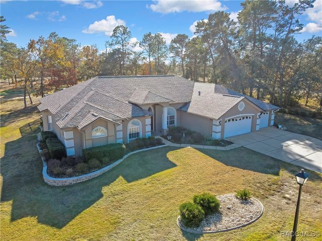 2 Quailwood Path, Homosassa, FL 34446