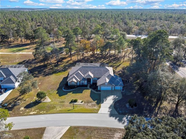 2 Quailwood Path, Homosassa, FL 34446
