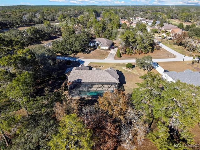 2 Quailwood Path, Homosassa, FL 34446