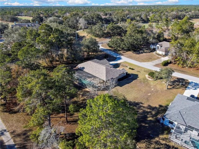 2 Quailwood Path, Homosassa, FL 34446