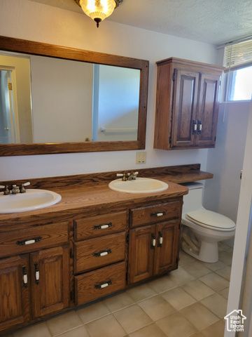 876 E 400 S, Payson, UT 84651