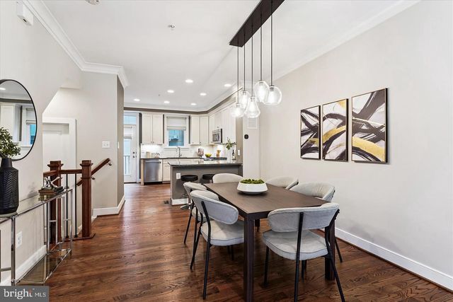 2988 STELLA BLUE LN, Fairfax, VA 22031