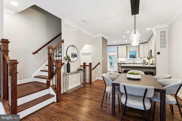 2988 STELLA BLUE LN, Fairfax, VA 22031