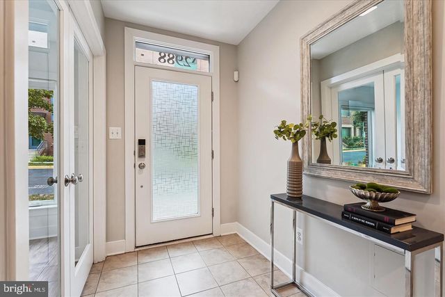 2988 STELLA BLUE LN, Fairfax, VA 22031