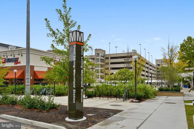 2988 STELLA BLUE LN, Fairfax, VA 22031