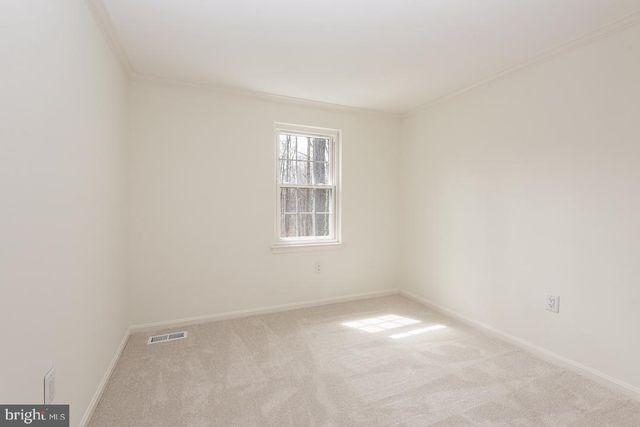 5756 WALNUT WOOD LN LN, Burke, VA 22015