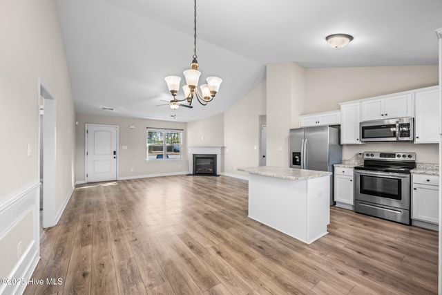 111 Easton Drive, Richlands, NC 28574