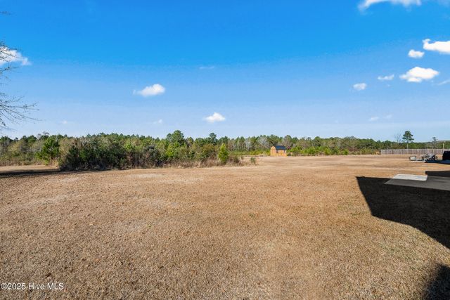 111 Easton Drive, Richlands, NC 28574