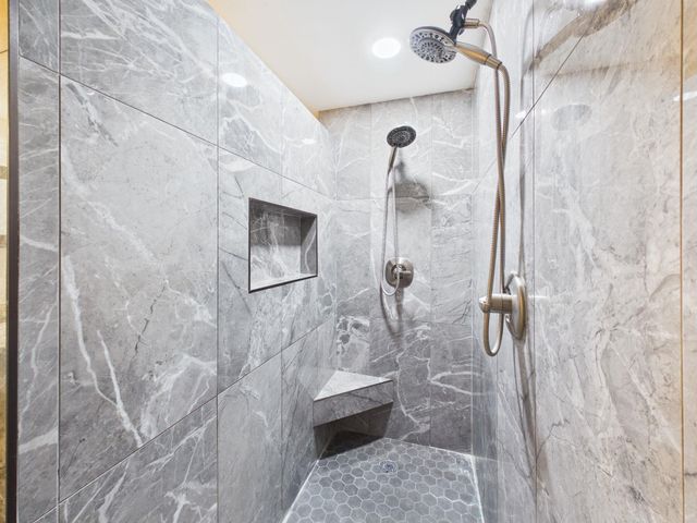 1517 N Baltimore Pl, Derby, KS 67037