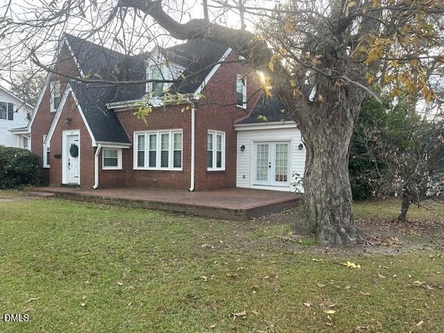 405 Sunset Avenue, Clinton, NC 28328