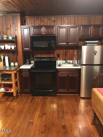 405 Sunset Avenue, Clinton, NC 28328