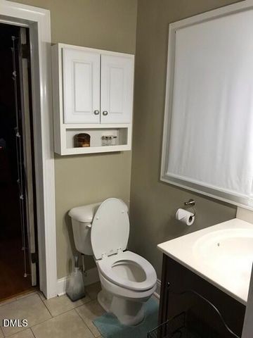 405 Sunset Avenue, Clinton, NC 28328