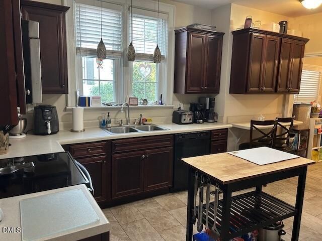 405 Sunset Avenue, Clinton, NC 28328