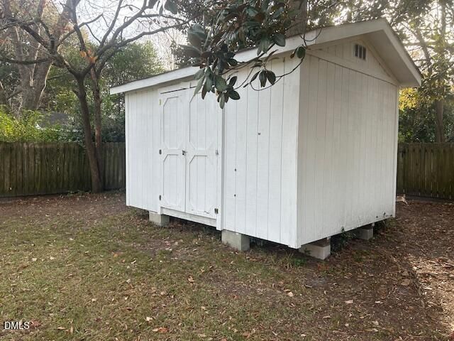 405 Sunset Avenue, Clinton, NC 28328