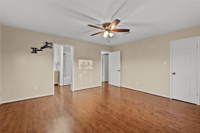 14621 Cedar Street, Santa Fe, TX 77517