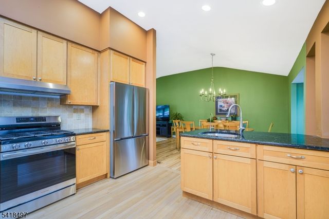 11 Agate Rd, East Brunswick Twp., NJ 08816